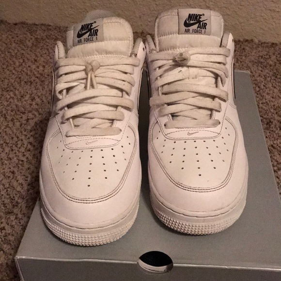 AF1 - Picture 2 of 4